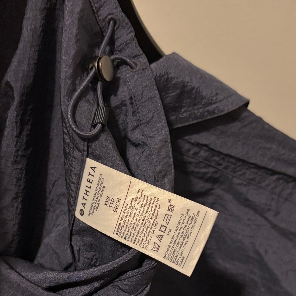 Women’s Navy Athleta Jacket - Picture 5 of 6